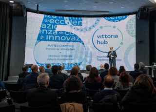 Innovazione insurtech in Italia: Vittoria Hub compie 5 anni